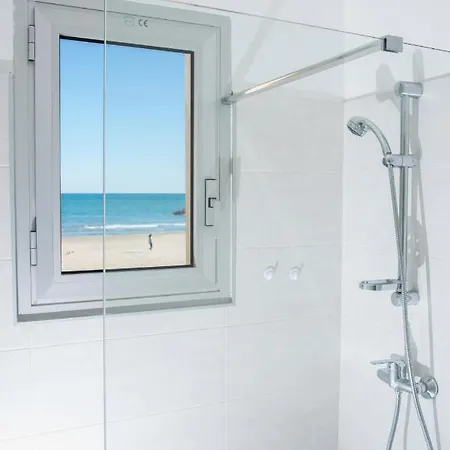 Le Chant Des Vagues *